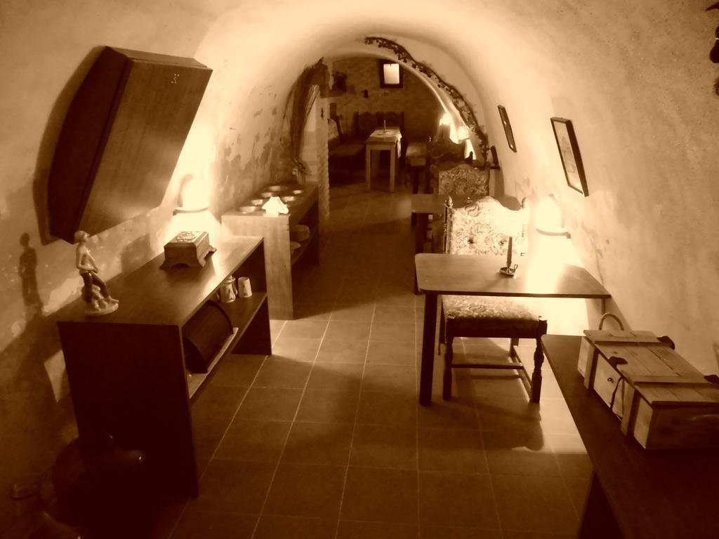 Hotel Excellent Kroměříž Esterno foto