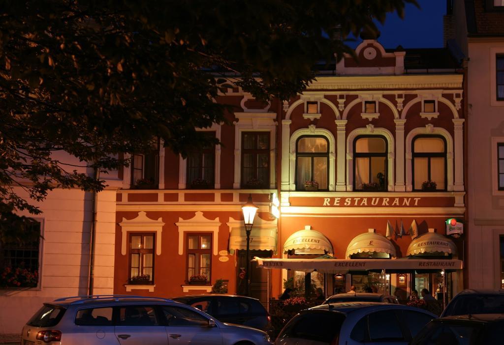 Hotel Excellent Kroměříž Esterno foto